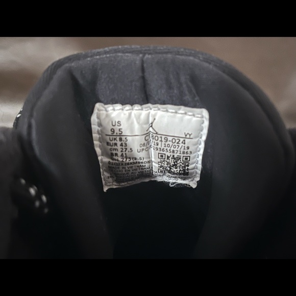 Jordan 9 racer blue 8.5/10 condition. Same day shipping. - Picture 3 of 5